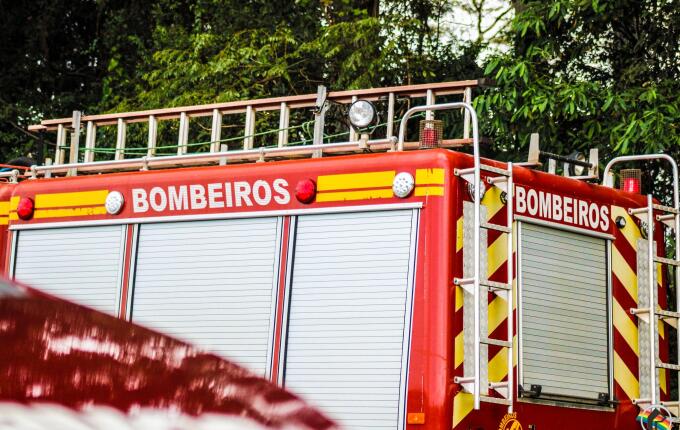 Idoso sofre amputação de quatro dedos em acidente de trabalho