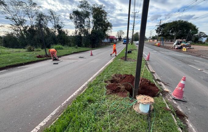 Oito lombadas eletrônicas voltam a ser instaladas na Avenida Willy Barth, em São Miguel do Oeste