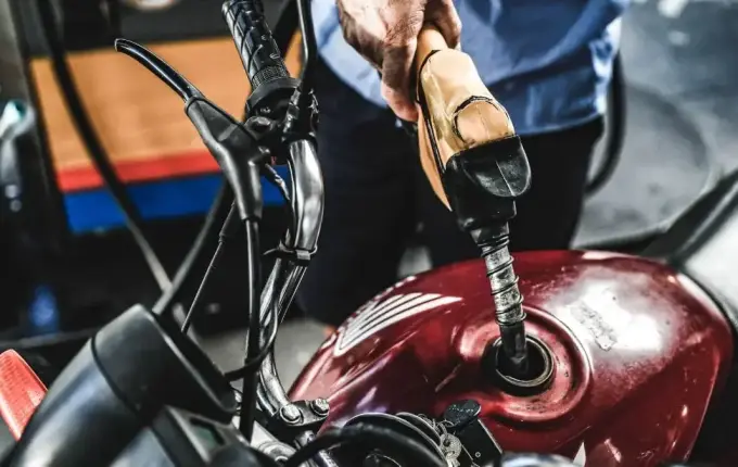 Pinhalzinho decreta situação de emergência por falta de combustível e restringe abastecimento