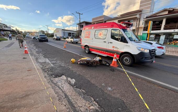 Colisão entre camionete e moto deixa idoso em estado grave em Descanso