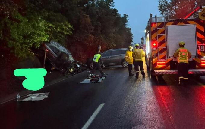 Colisão frontal deixa duas pessoas mortas em Nova Erechim
