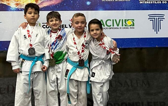 Karatê de Campo Erê conquista sete pódios no Campeonato Paranaense