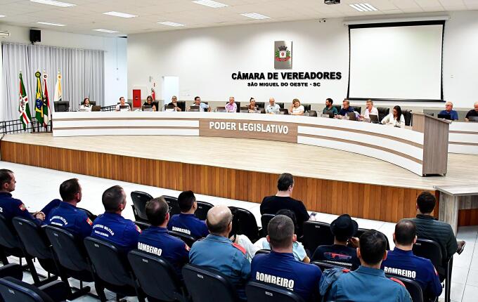 Projeto aprovado em SMO amplia prazo para folga de servidores doadores de sangue