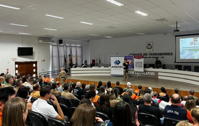 Seminário em São Miguel do Oeste intensifica ações de segurança escolar no Extremo Oeste