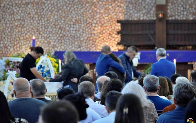 Irmãs mortas em acidente na BR-163 são sepultadas em SMO