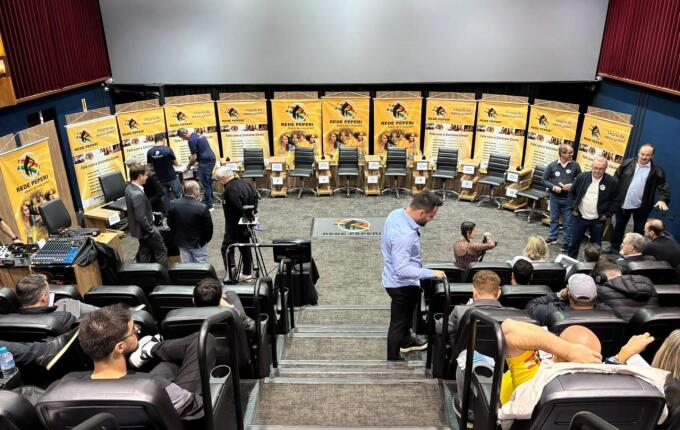 Começa na Peperi debate com 11 candidatos a deputado federal