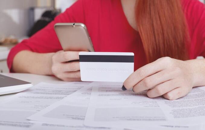 Brasil chega a 83,9 milhões de inadimplentes em julho, aponta Serasa