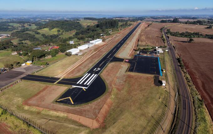 Azul Conecta vence licitação para operar voos entre São Miguel e Florianópolis