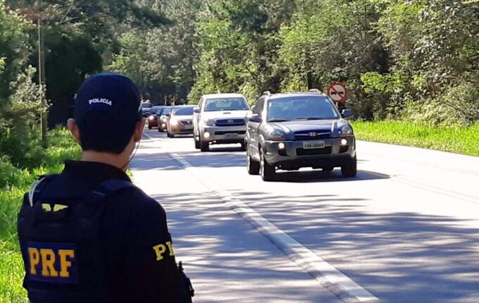 Operação Semana Santa da PRF registra 103 acidentes e 2 mortes em SC