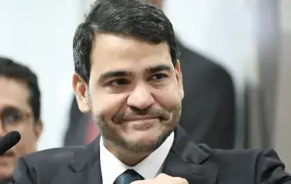 Senado rejeita Messias e impõe derrota histórica do governo Lula