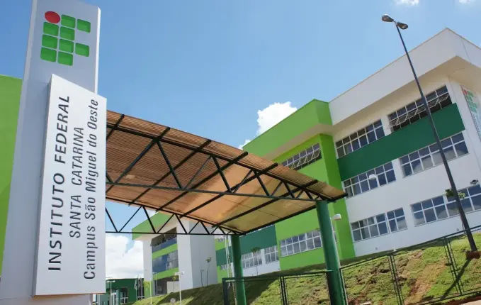 IFSC abre concurso com três vagas para o campus de São Miguel do Oeste
