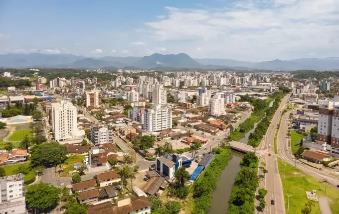 Exportações de Joinville caem 8% em dois anos com recuo nas vendas para os EUA