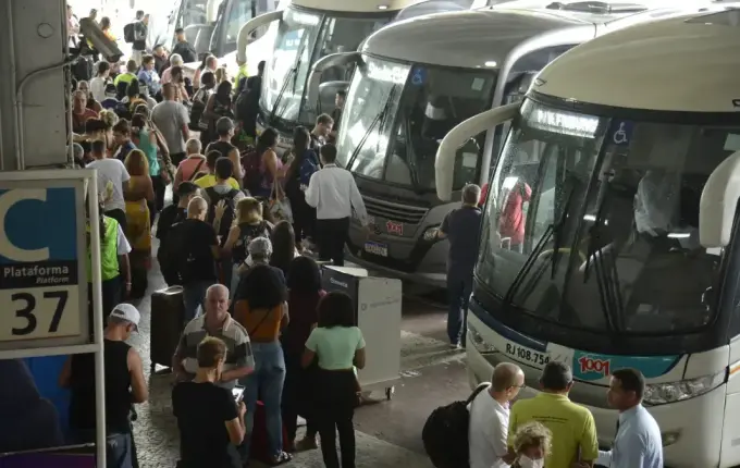 Déficit de motoristas chega a 30% no transporte interestadual
