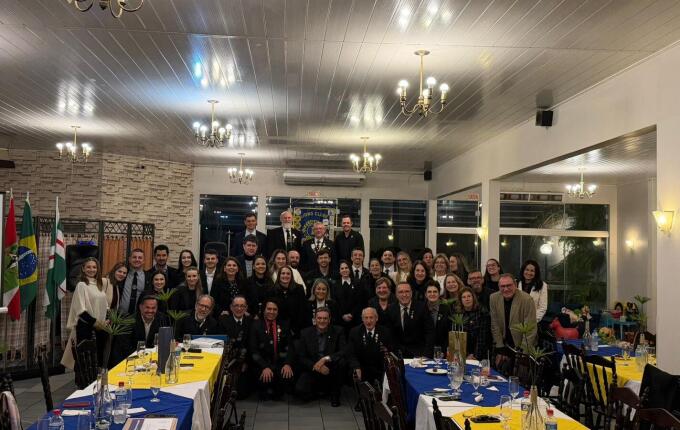 Lions Clube São Miguel do Oeste  realiza transmissão de cargos e empossa nova diretoria