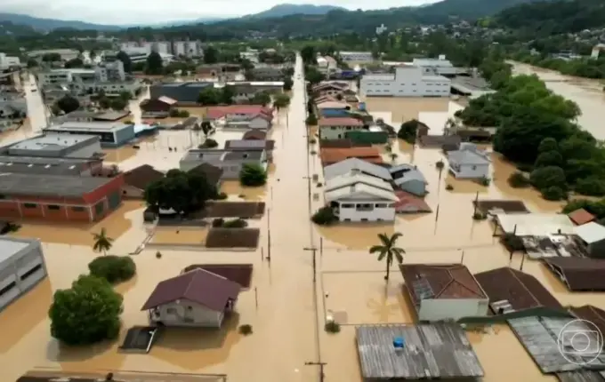 Alta possibilidade do El Niño no 2° semestre mobiliza SC contra impactos de chuvas severas