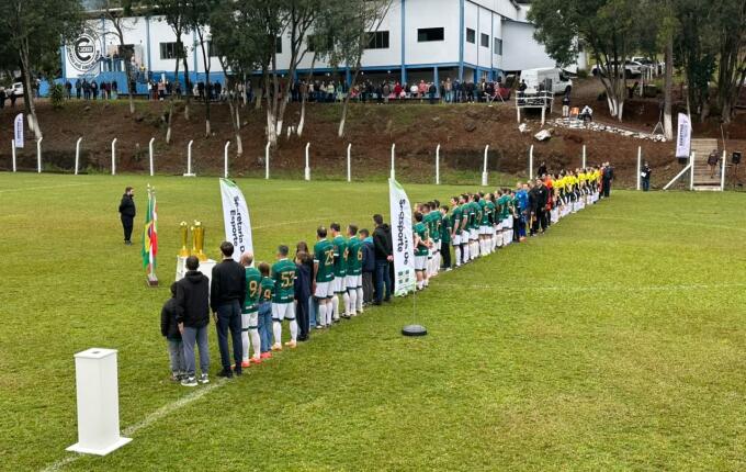Cultural Caxiense vence nos pênaltis e conquista o título do Campeonato Veterano 2026