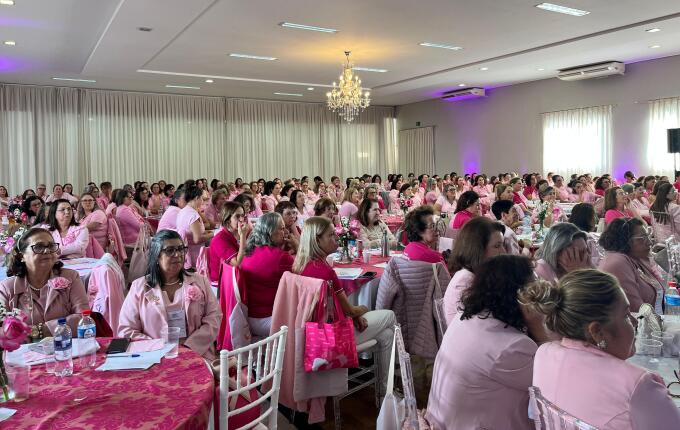 Redes Femininas de Combate ao Câncer reúnem 250 participantes em São Miguel do Oeste