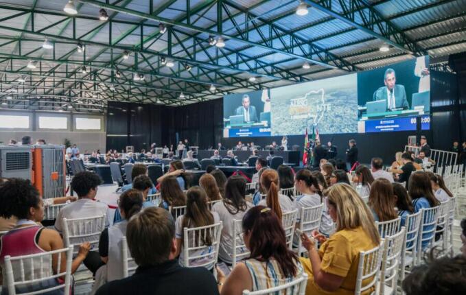 Em dez edições, Programa Alesc Itinerante aprovou mais de 700 proposições