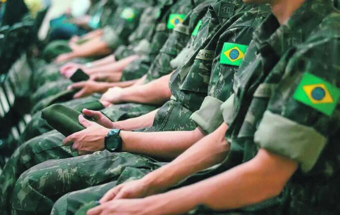 Junta Militar de São José do Cedro convoca 79 jovens para primeira seleção do Exército