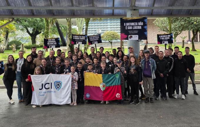 JCI realiza mutirão de limpeza em cerca de dez pontos de São Miguel do Oeste