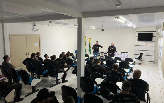 PF e Polícia Civil resgatam vítimas e prendem envolvidos em esquema de escravidão e exploração sexual