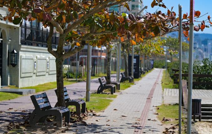 Outono começa nesta sexta-feira com previsão de calor acima da média em SC
