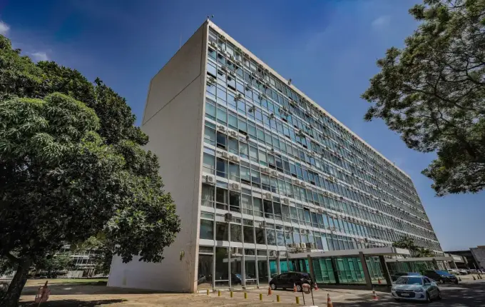 Governo anuncia bloqueio de R$ 22,1 bilhões no Orçamento de 2026