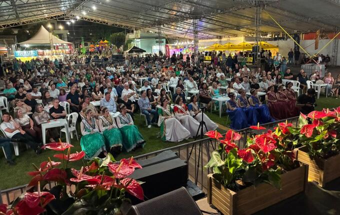 Abertura oficial da Efacitus reune bom público em Tunápolis