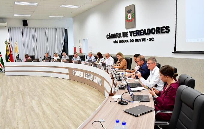 Câmara autoriza concessão de tanque de combustível ao Aeroclube de SMO