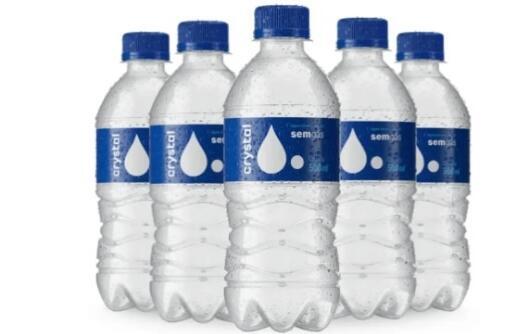 Anvisa informa recolhimento de água Crystal após identificação de bactéria