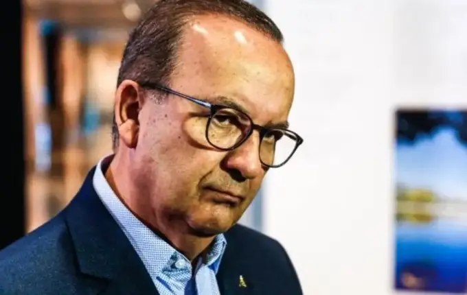 Derrotado no STF, Jorginho Mello critica derrubada de lei que pôs fim às cotas raciais em SC