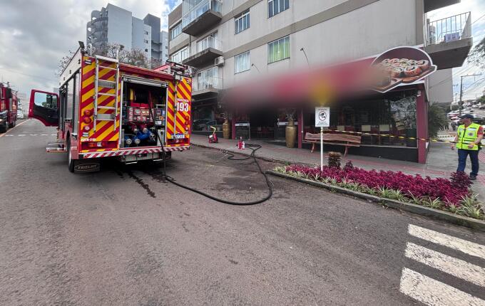 Princípio de incêndio mobiliza bombeiros no Centro de São Miguel do Oeste