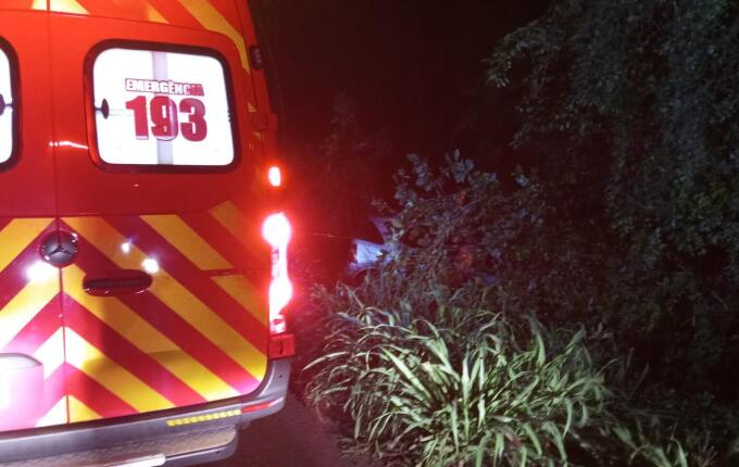 Homem fica ferido em saída de pista na BR-282, em Nova Erechim