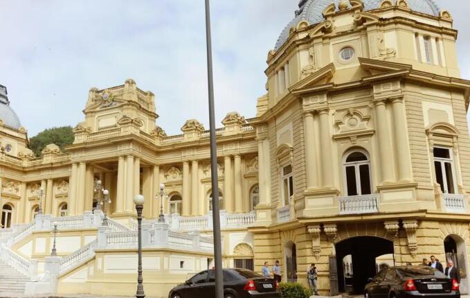 PSD recorre ao STF para pedir eleições diretas para governo do Rio