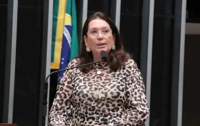Nova lei da aposentadoria aos 75 anos avança; veja regras e direito ao FGTS
