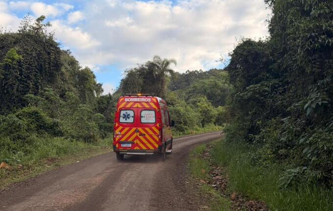 Homem fica ferido ao sofrer acidente de trabalho na Linha Colorado, em Descanso