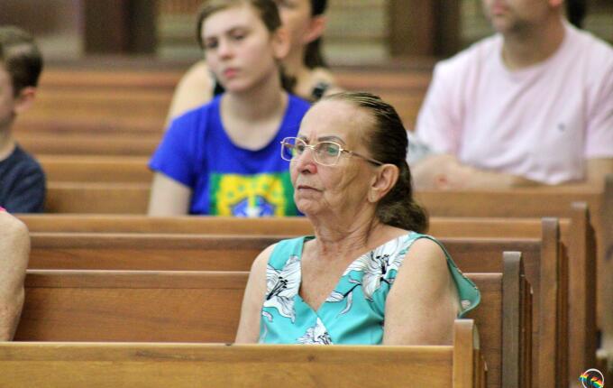 Missa de Lava-Pés abre celebrações do Tríduo Pascal em São Miguel do Oeste