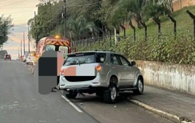 Motorista é preso por embriaguez ao volante em acidente no Centro de Palma Sola