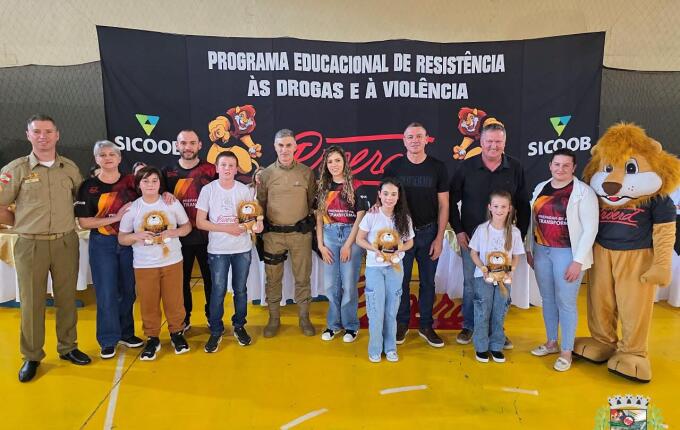 Proerd forma 76 alunos em São João do Oeste