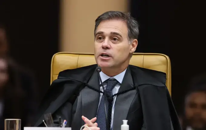 Mendonça rebate acusações de Moraes e pede arquivamento de processo no STF