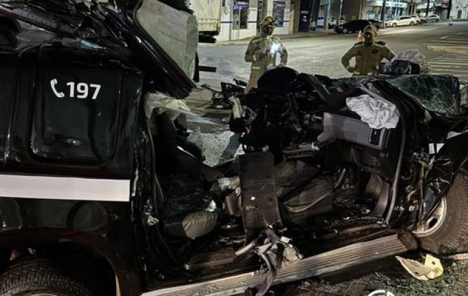Policial Civil fica gravemente ferido em colisão entre caminhão e carro da Polícia Civil no Sudoest