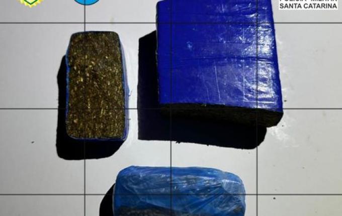 Homens são presos por tráfico de droga e direção perigosa