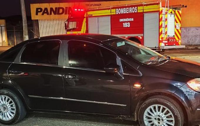 Mulher fica ferida em colisão entre carro e moto em São Lourenço do Oeste