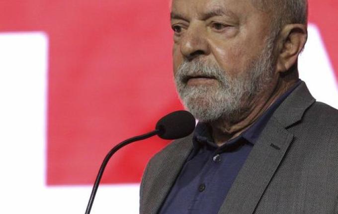 Lula anuncia Haddad, Rui Costa, José Múcio e Flávio Dino como ministros