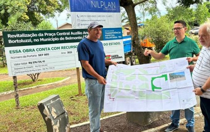 Iniciam obras de reforma e ampliação da praça central de Belmonte