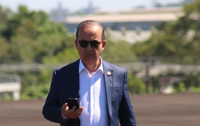 Governador visita SMO e Descanso com ações voltadas à educação e infraestrutura