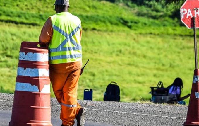 Nova movimentação da pavimentadora vai interditar a BR-163
