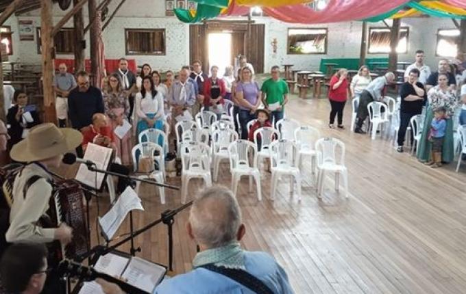 CTG Portão do Oeste de Itapiranga inicia Semana Farroupilha