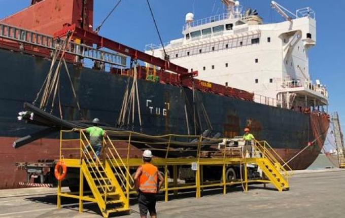 Portuários de SC movem economia do Estado e passam tradição de pai para filho