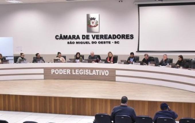 Vereadores de São Miguel do Oeste pedem concurso público para recompor efetivo da Polícia Civil